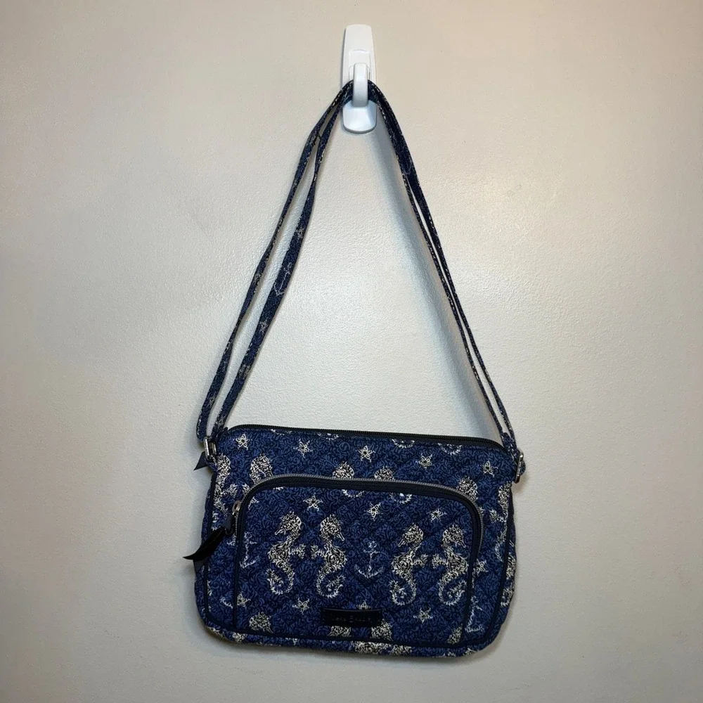 Vera Bradley Seahorse of Course Little Hipster Quilted Crossbody Bag Purse Navy - Picture 2 of 8